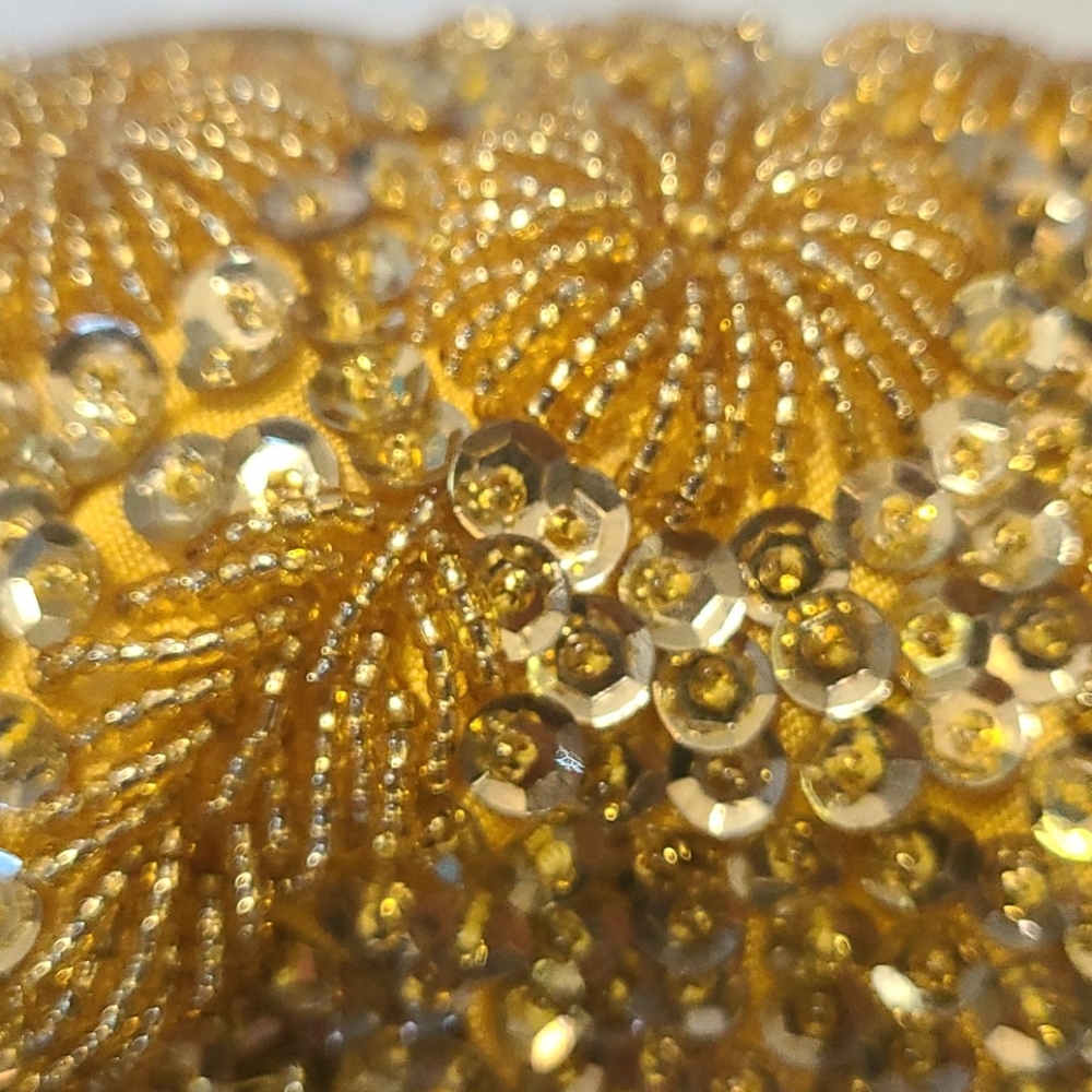 Gorgeous VTG Beaded Bag - Picture 14 of 16